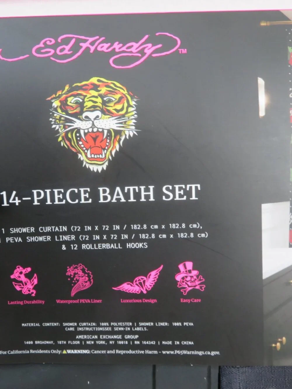 (#109) Ed Hardy 14-piece Bath shower curtain set black red roses